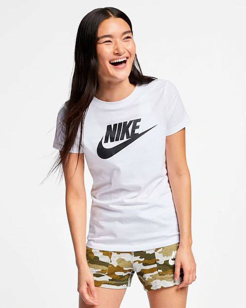 Camiseta Feminina Nike Essential Icon