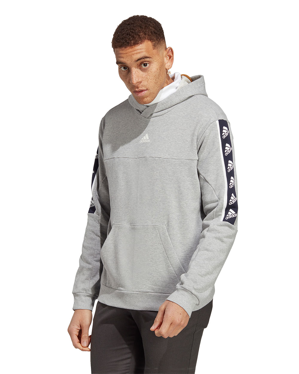 IC6791_3_APPAREL_On-