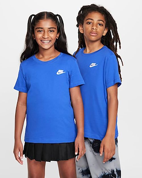 Camiseta Infantil Nike Sportswear Older