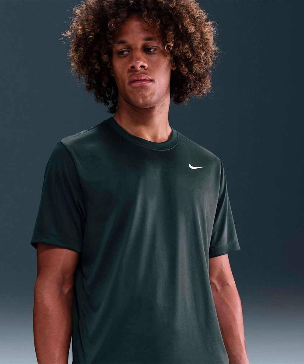 Camiseta Masculina Nike Dri-FIT Legend - Drastosa | Só as Melhores